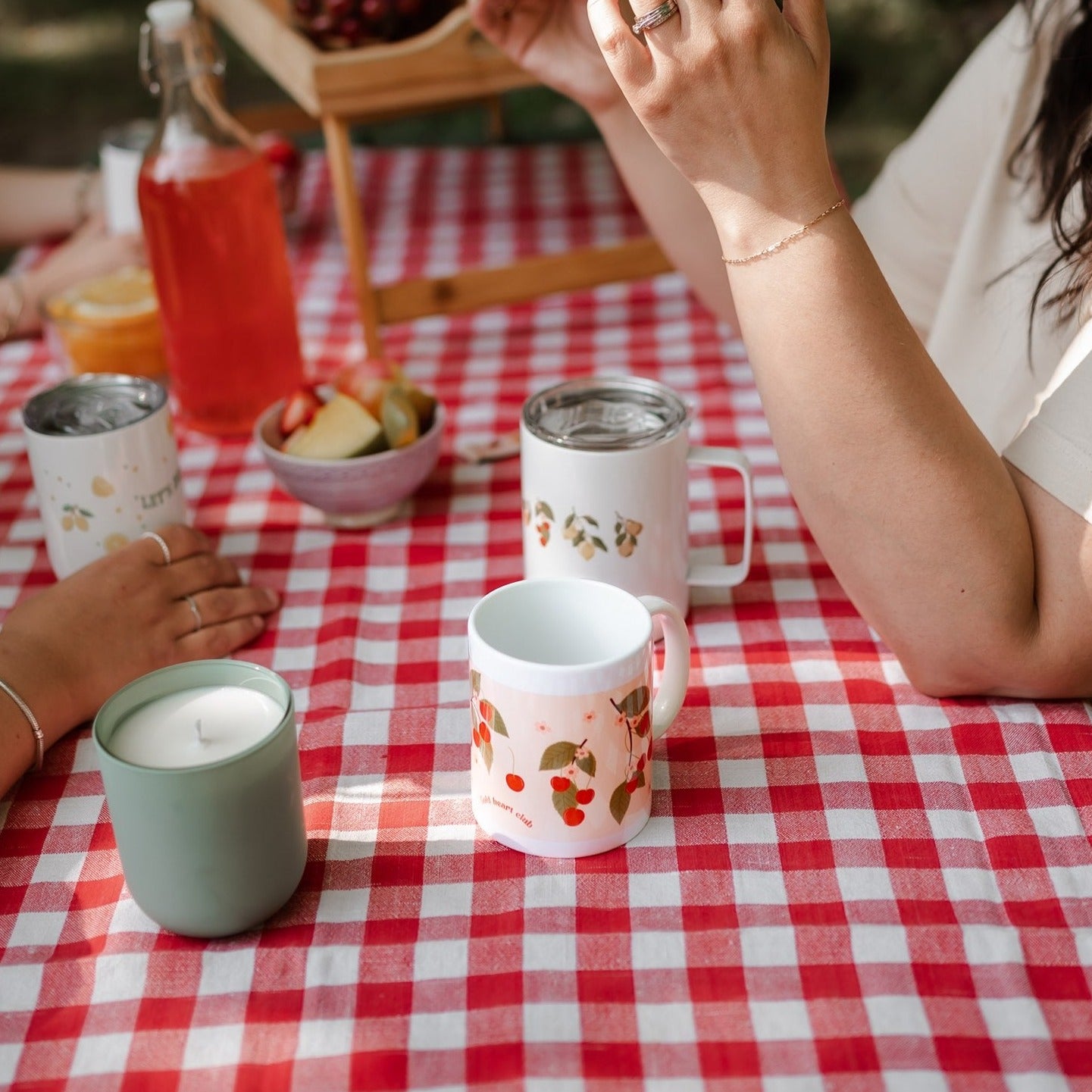 Tasse céramique cerise